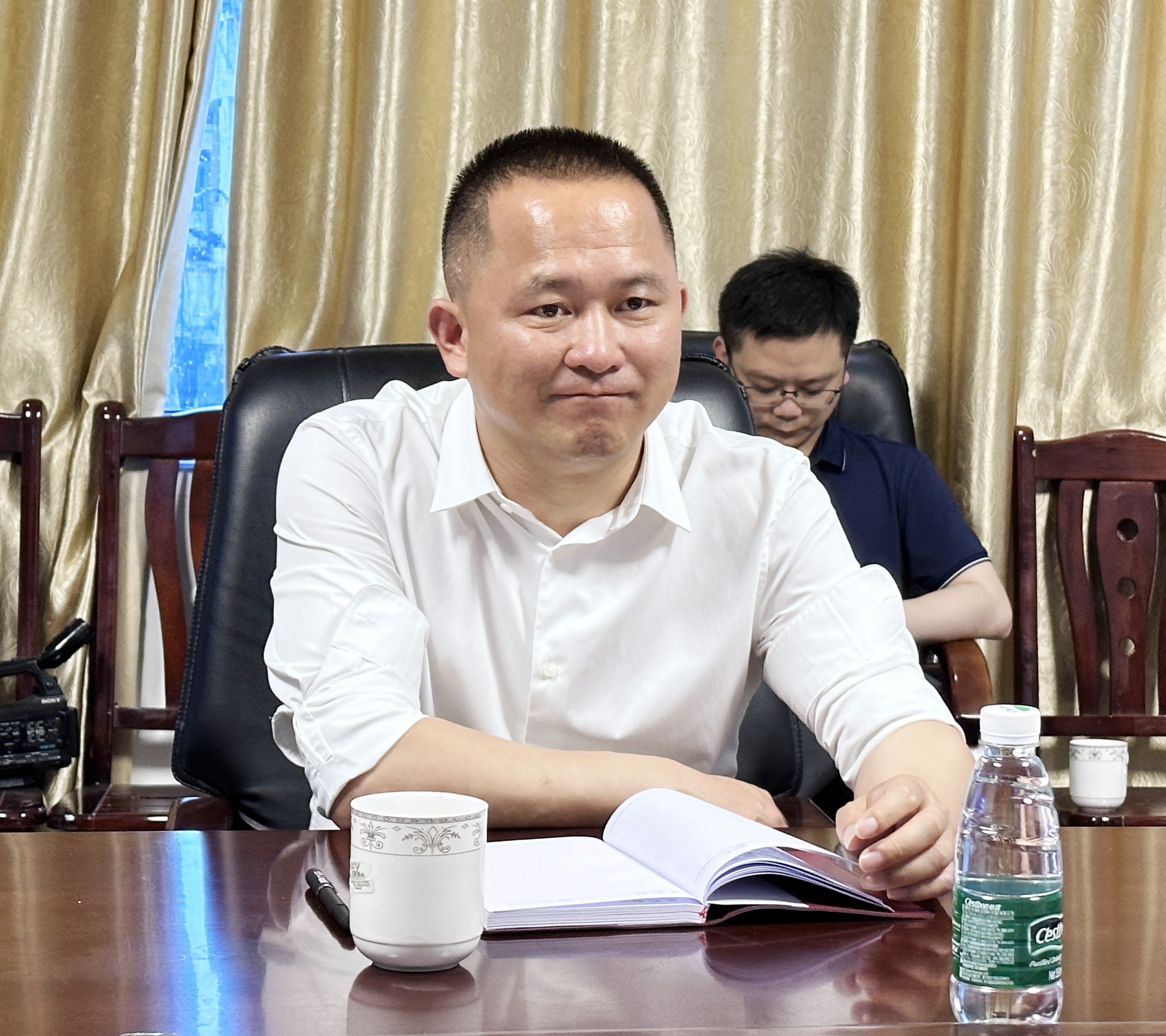 易兴建.jpg