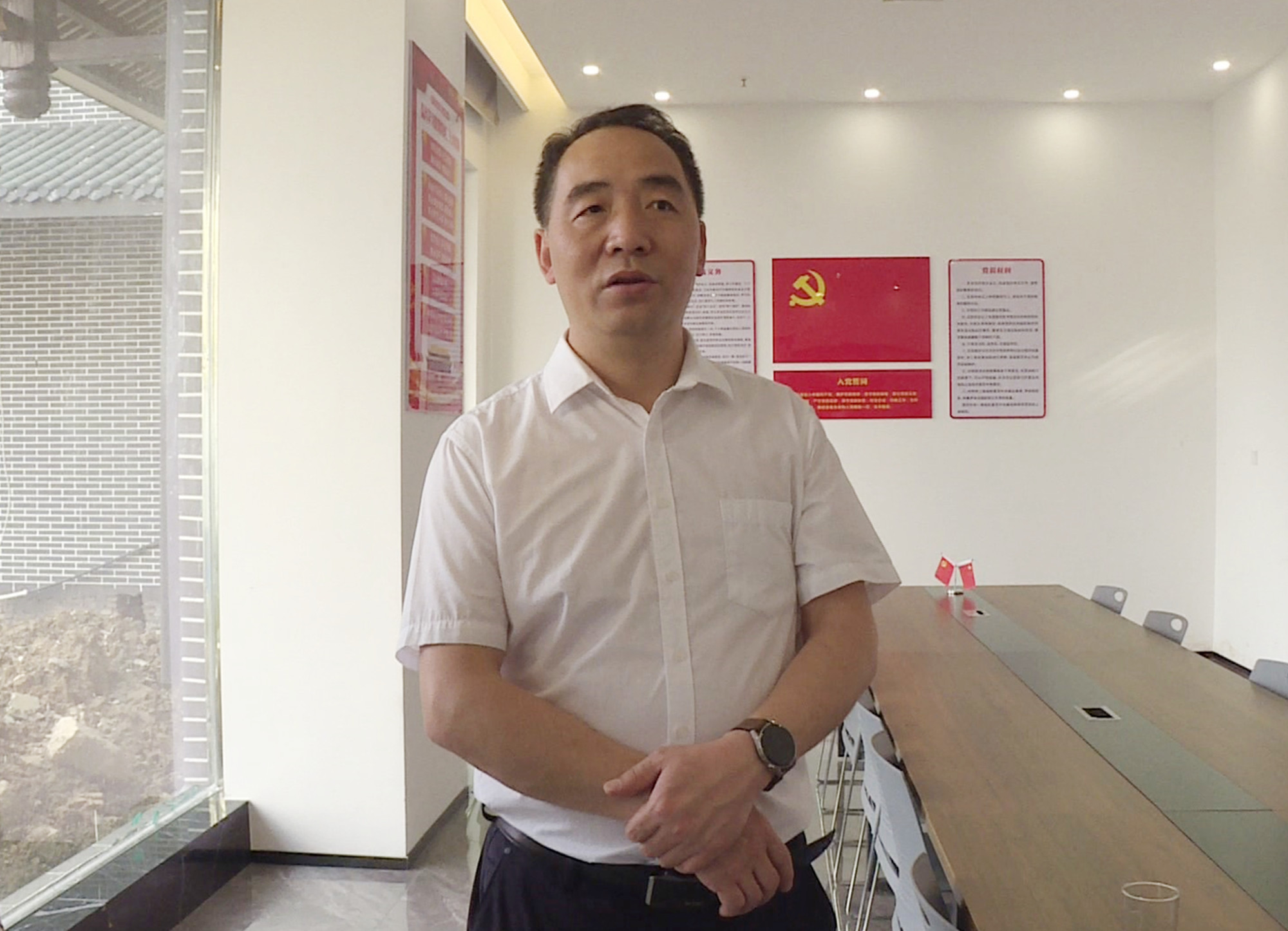 刘立红云湖009_副本.jpg