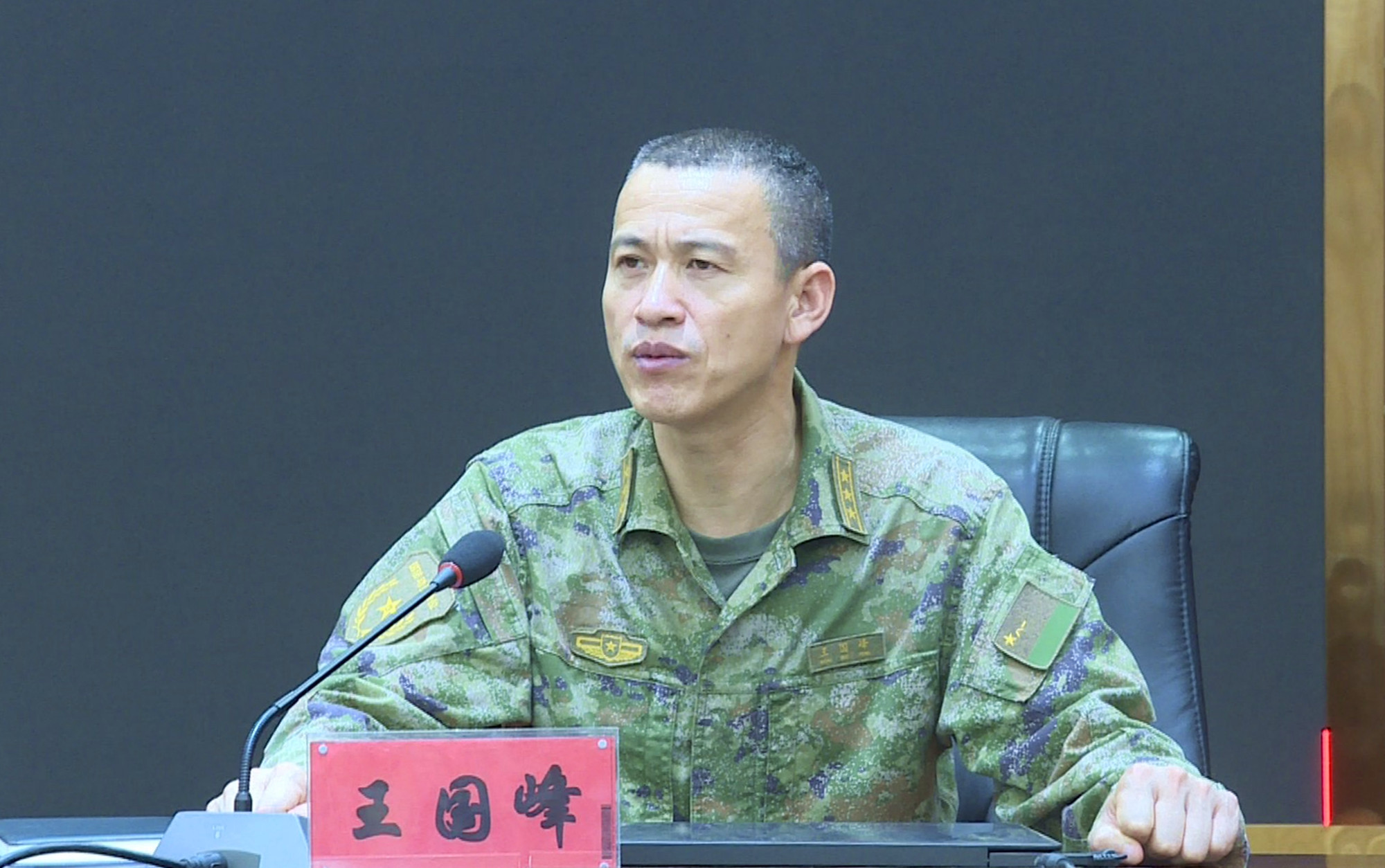 人武部征兵会013_副本.jpg