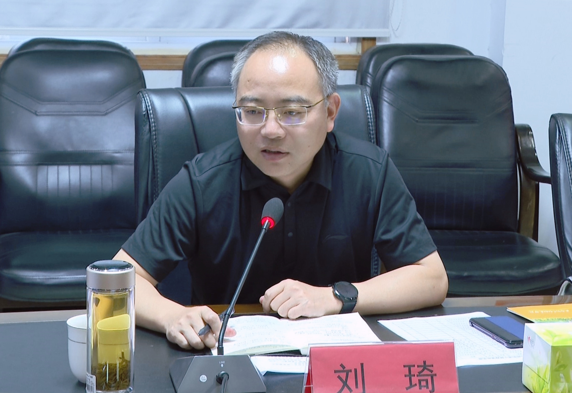 刘琦云湖勋.jpg