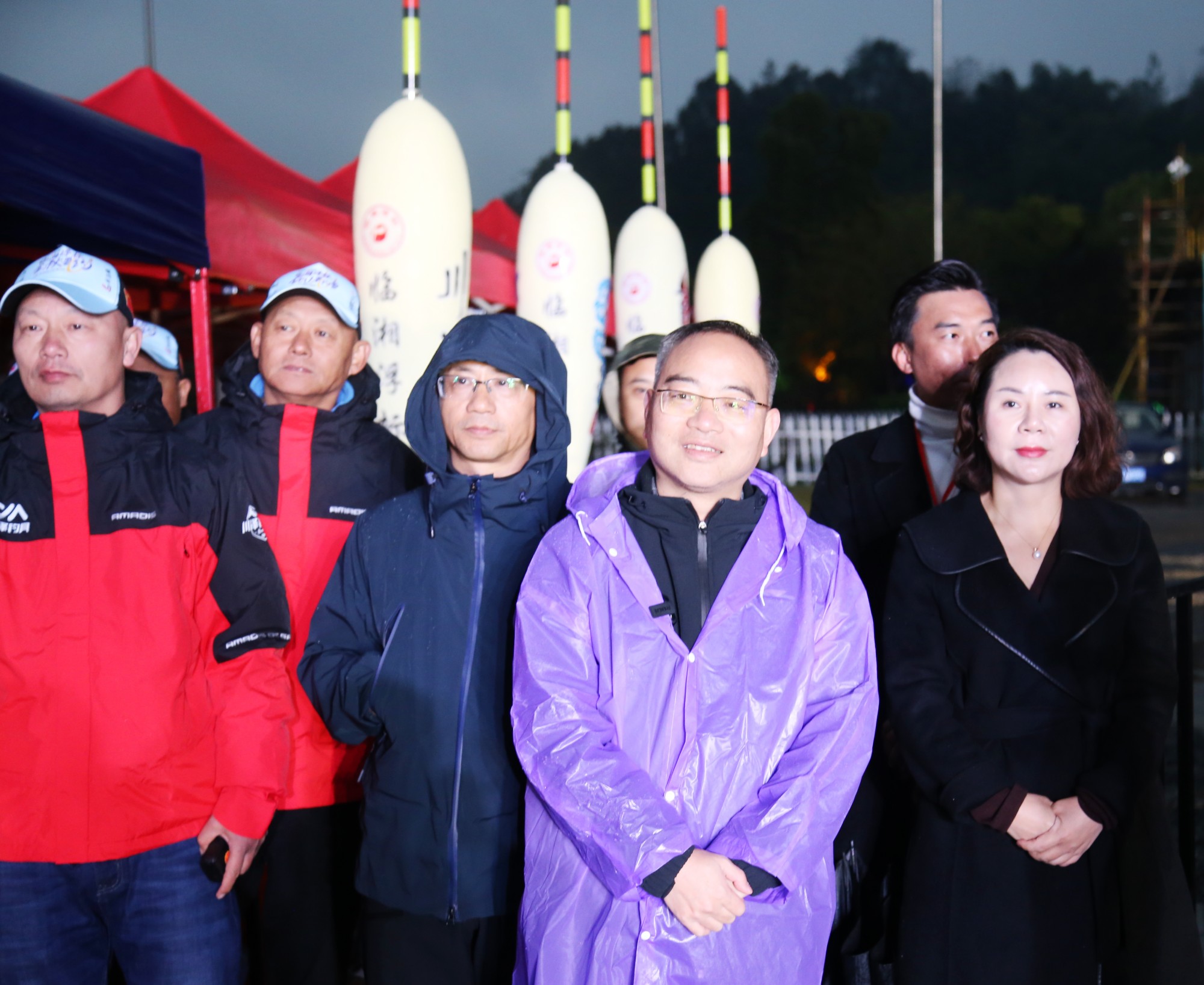 市长慰问.jpg