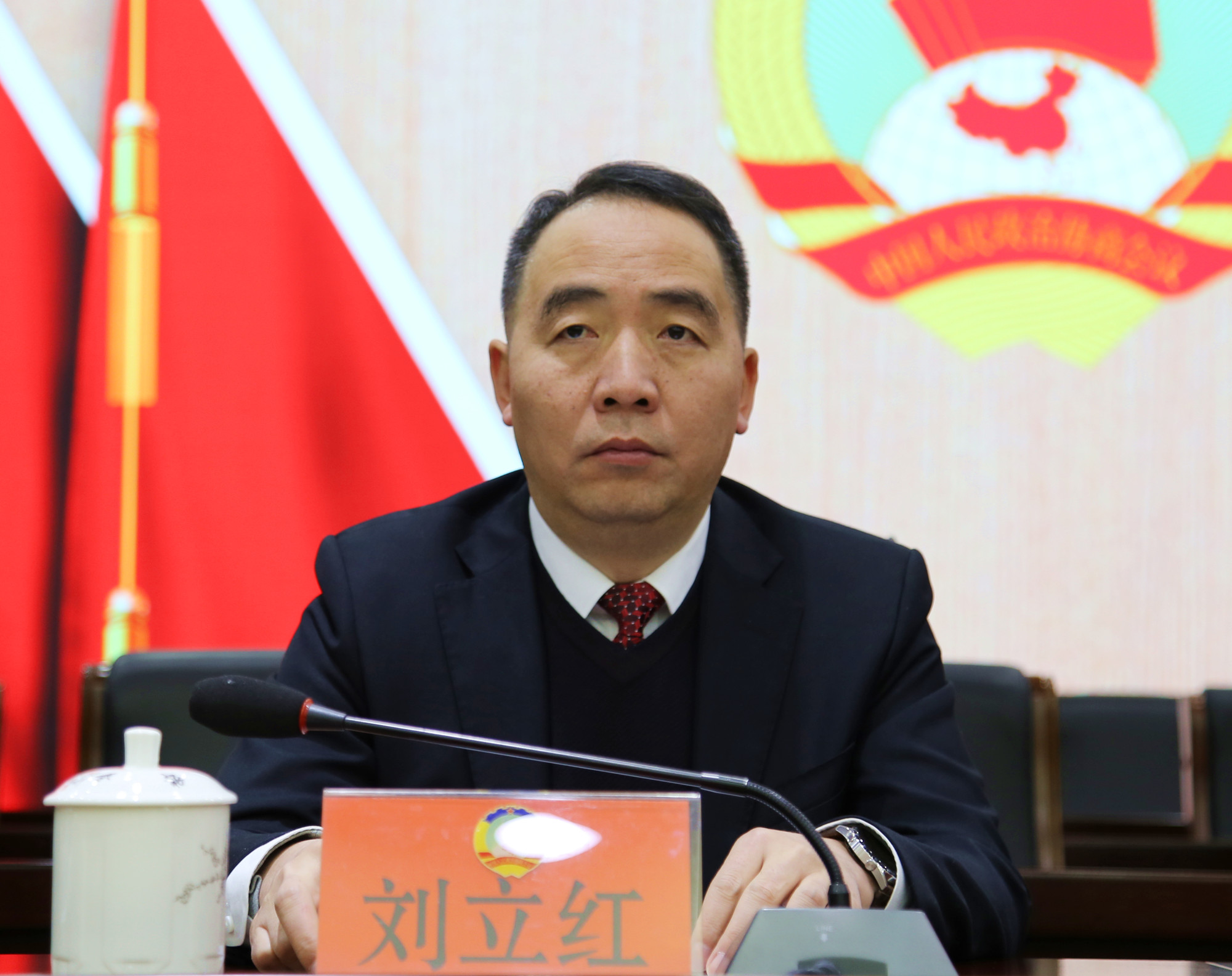 1219政协临湘市第十届委员会第三次会议举行预备会议1.jpg